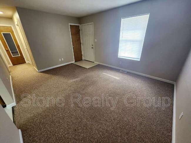 Photo - 2460 E Clayton Dr