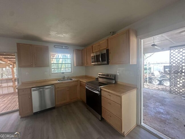 Photo - 1009 Pinecrest Dr