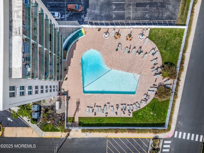 Photo - 480 Ocean Ave N Unit 2L