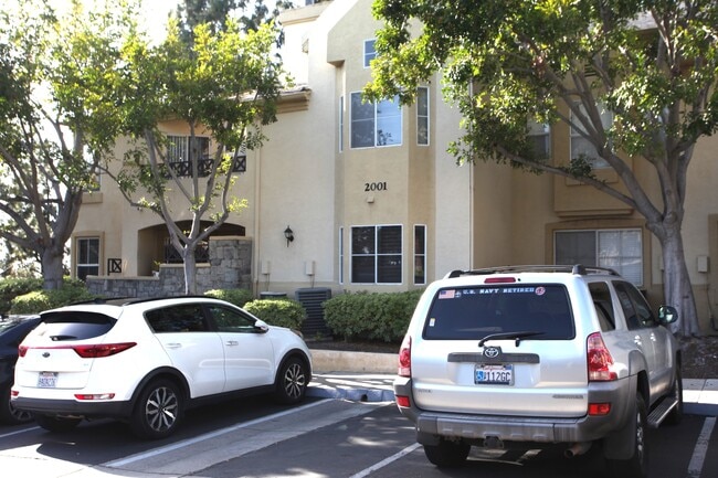 2001 Lakeridge Cir Unit 2001 Lakeridge Circle