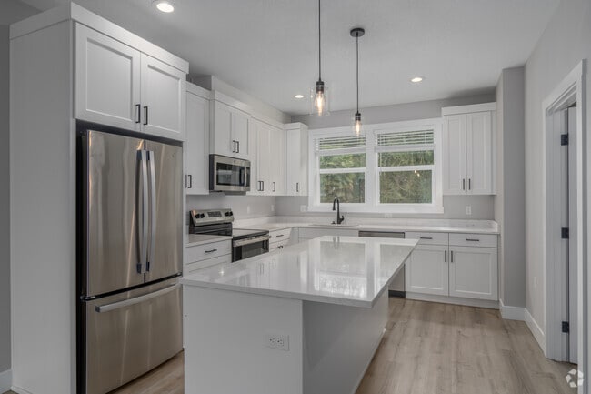 3BR, 2.5BA - 1,698SF - Kitchen - Alder Ridge Townhomes