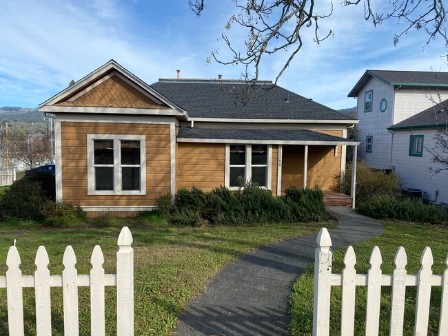 Photo - 21280 Geyserville Ave