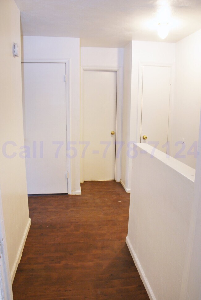 Photo - 1416 Picadilly St