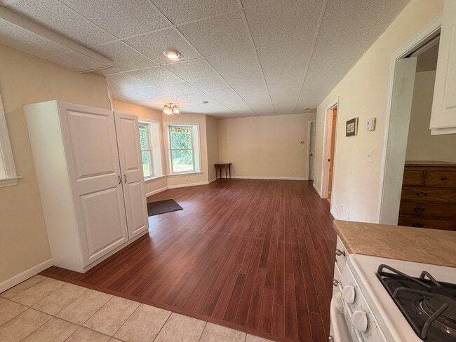 490 Gulf Rd Unit 1B