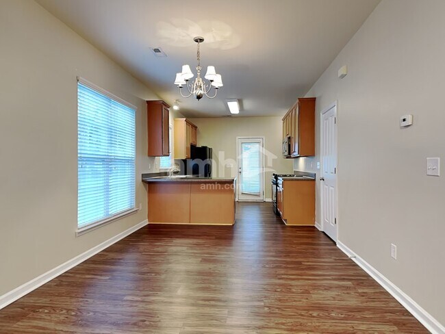 Photo - 8120 Bud Henderson Rd