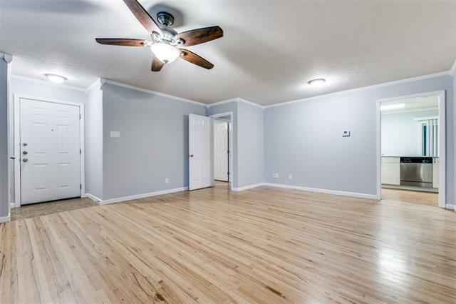 Photo - 8120 Hunnicut Rd