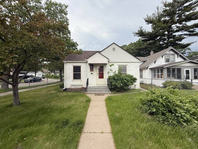 Photo - 3901 N Thomas Ave House
