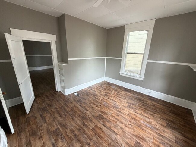 Photo - Remodeled 3 Bedroom Home in Highland - Central Air!