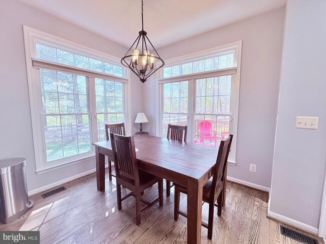 Photo - 3910 Lynnhaven Ln