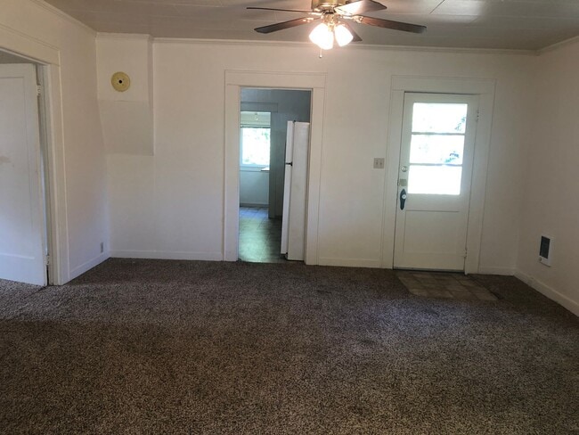 Photo - 2 bed/1 bath house in the Historic Washburn District