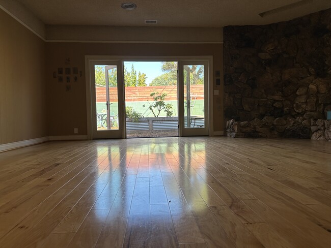 Photo - 5150 Purdue Ave