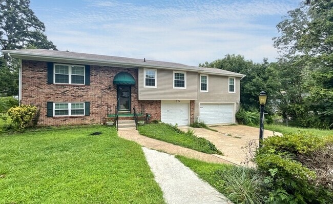 Building Photo - 4015 Izlar Ln Rental