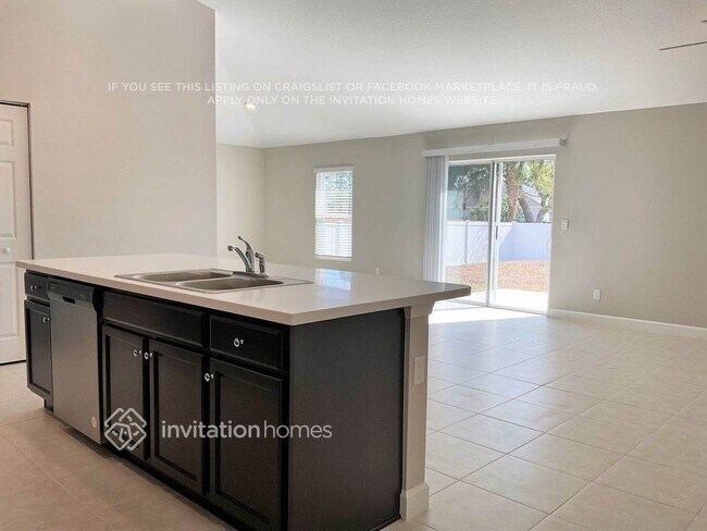 Photo - 555 Gasparilla Ave SE