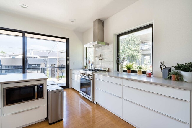 Photo - 1616 NW Northrup St Unidad SI ID1309831P