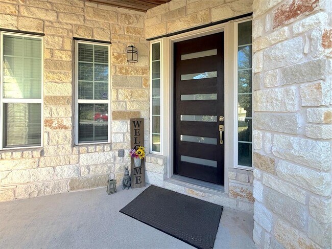 315 Parkwest Dr