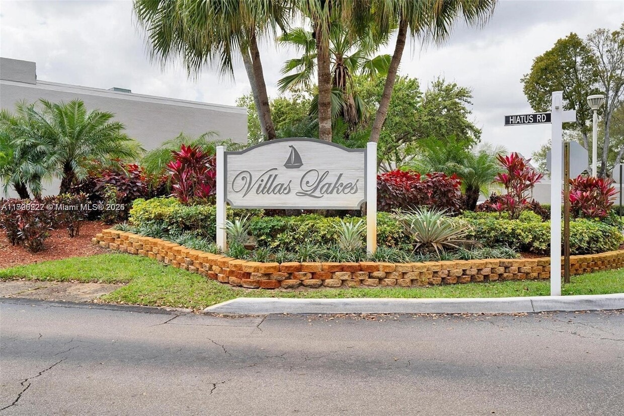 Photo - 11209 NW 15th Pl (Pembroke Pines, FL)