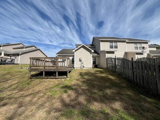 Photo - End Unit Townhouse, 3 Bed, 3 Bath