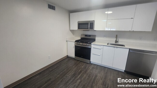 Photo - 8 Darling St Unidad 11