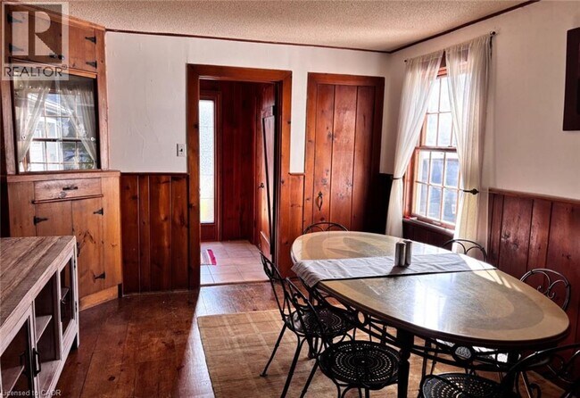 Photo - 8 Highland Ave