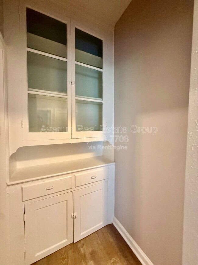 6017 Kingsbury Ave Unit 1f