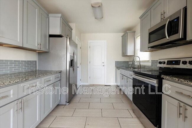 1242 Fordham Rd
