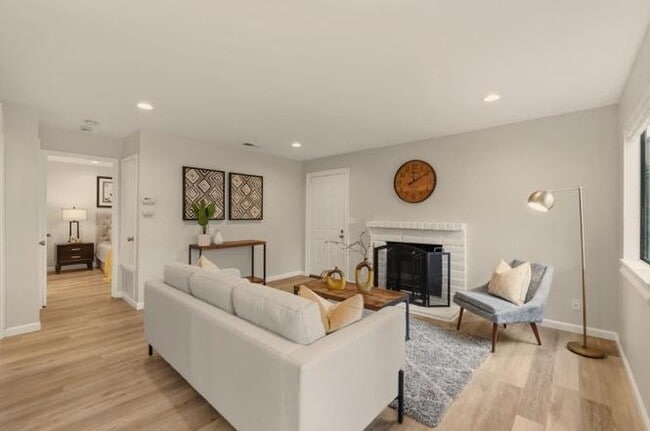 Photo - 3401 La Terrace Cir Unit 38B