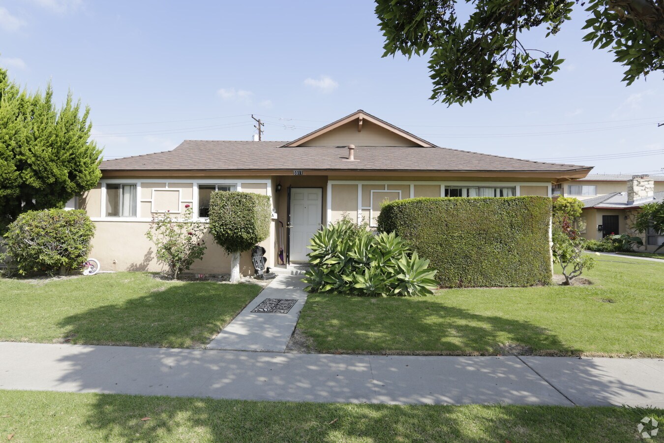 Photo - Belgrave Apartments