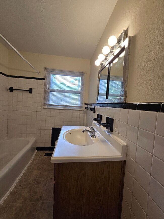 Photo - 7514 Telfair Dr