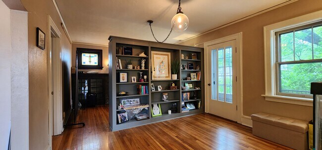 New dining room area - 7228 Zephyr Pl Unit A