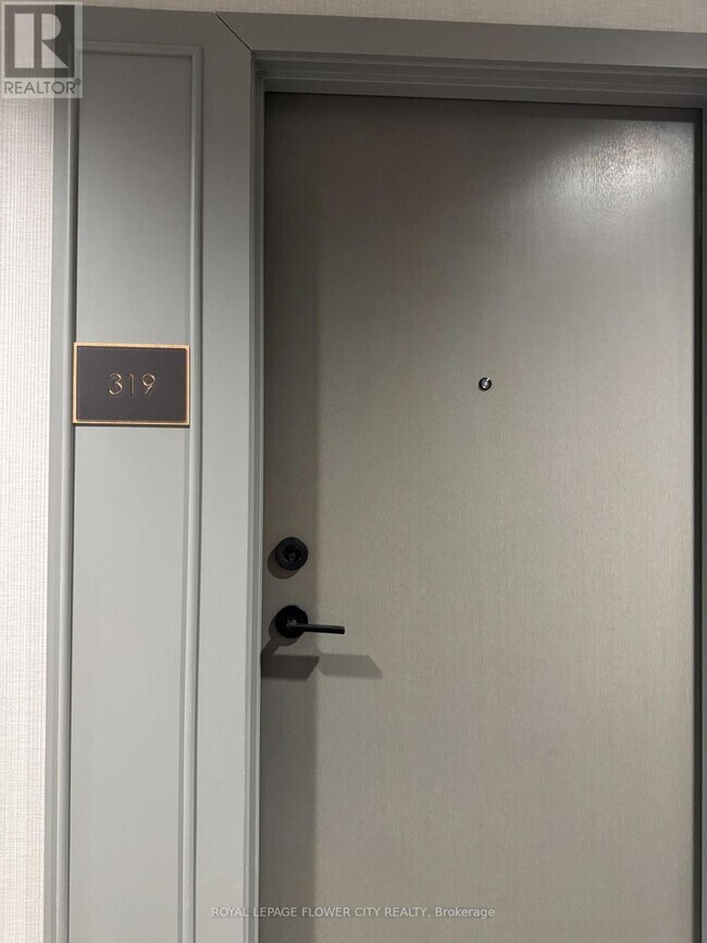 Photo - 20 All Nations Dr Unité 319