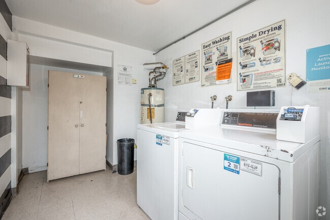 Laundry Room - The William on Sunset