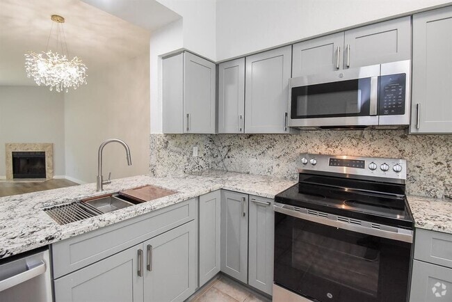 Building Photo - 7677 Cambridge St Unit 7677 Rental