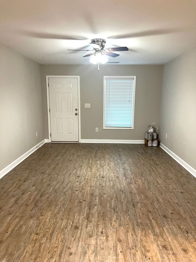Photo - Duplex Apartment For Rent in Denver NC