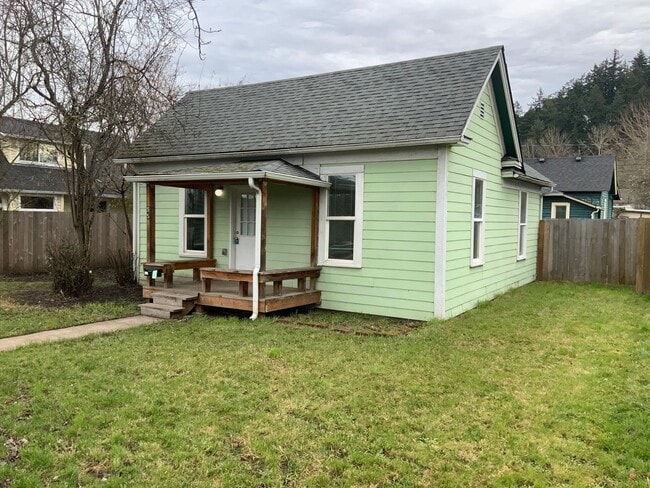 Building Photo - 2 Bedroom House in Whiteaker