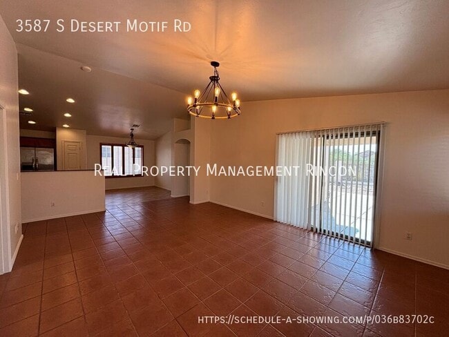 Photo - 3587 S Desert Motif Rd