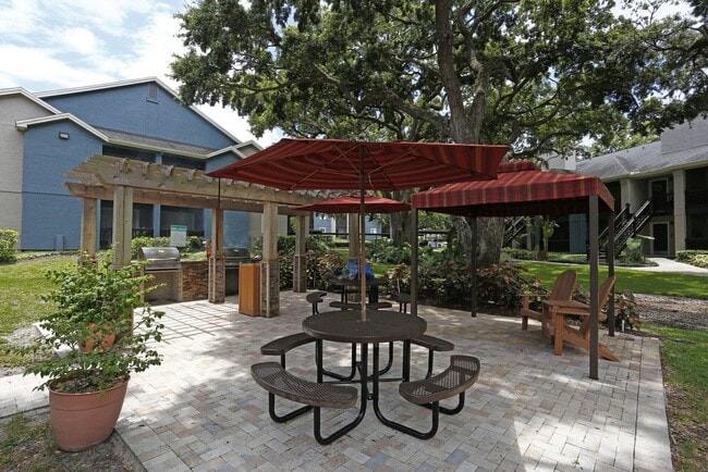 Photo - Stonegate Apartments