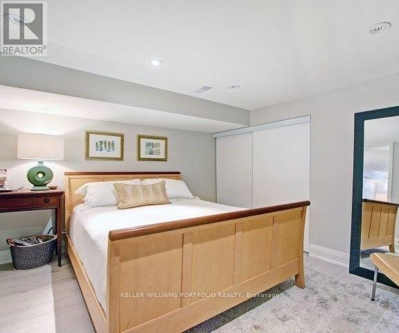 Photo - 62 Nealon Ave