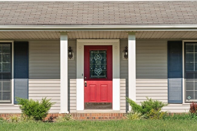 Photo - Pet Friendly Three Bedroom in Sango!