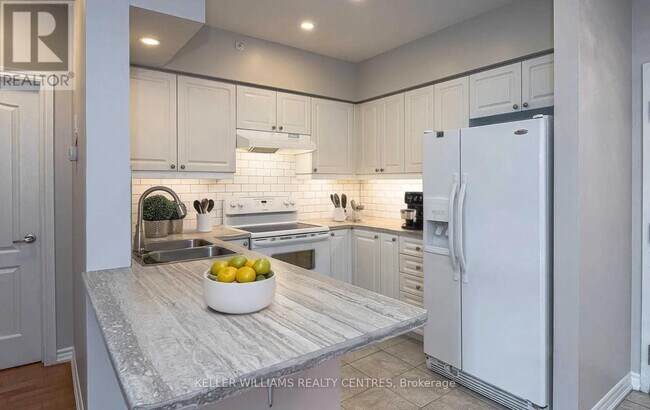 Photo - 41 Ferndale Dr S Unité 309