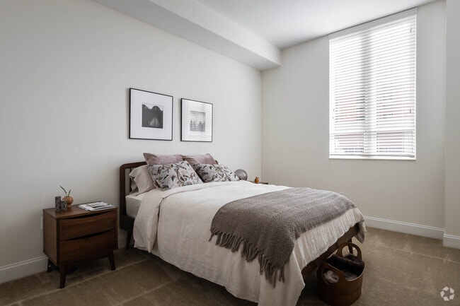 Photo - Green House Dadeland