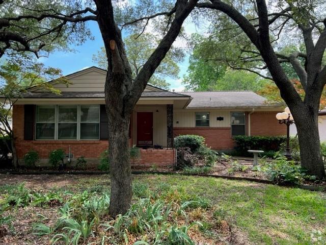 Building Photo - 7215 Clemson Dr Rental