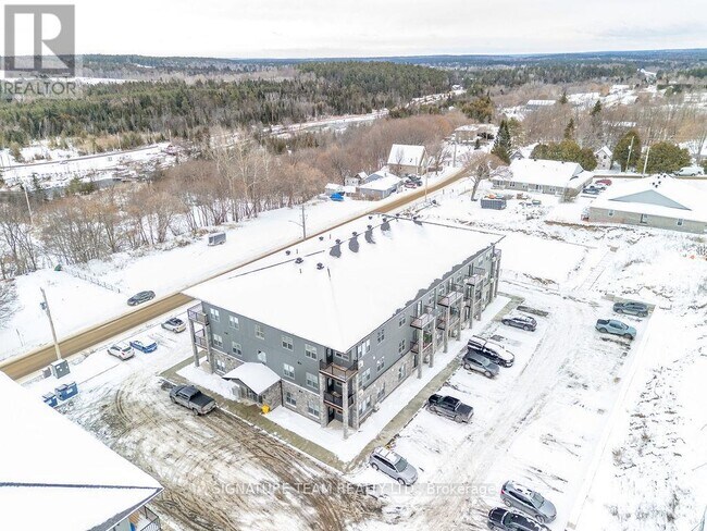 Photo - 78 Queen St Unit 208
