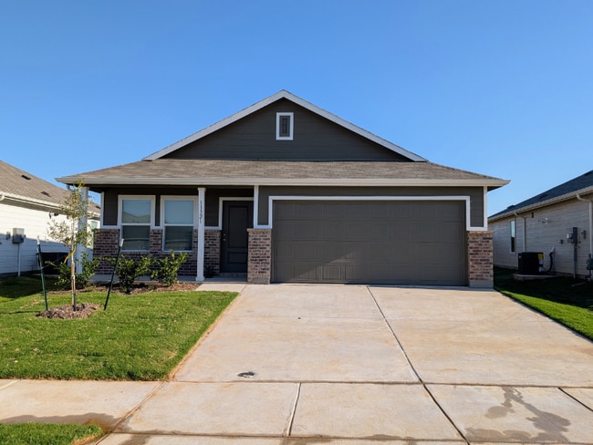 Building Photo - 11321 Rodeo Dr