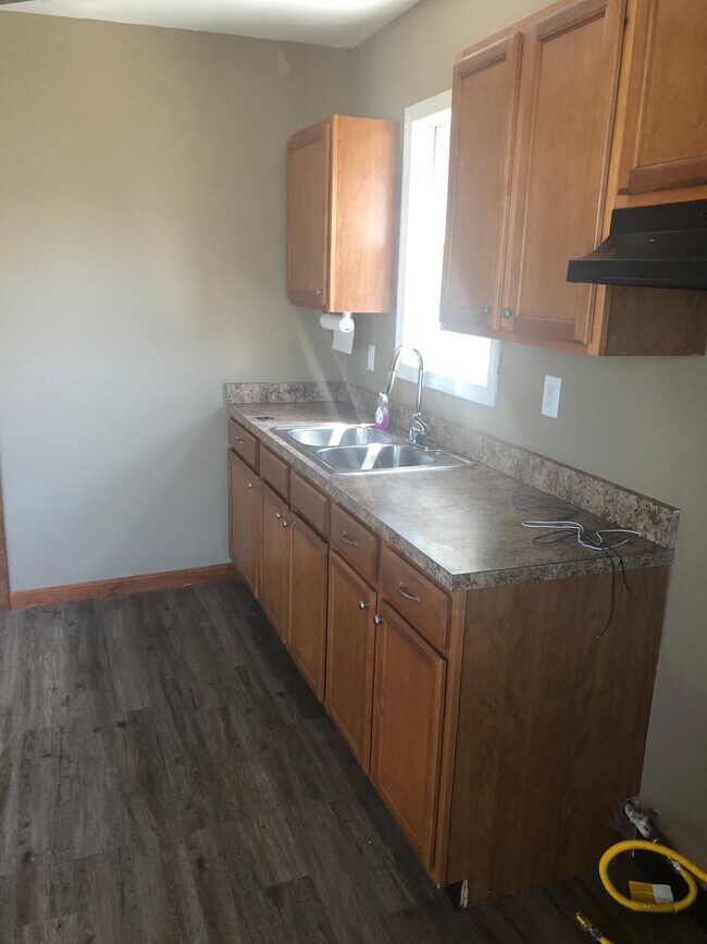 296 Flint St Unit 2