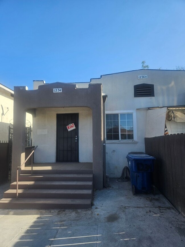 1234-1236 Rolland Curtis Pl.