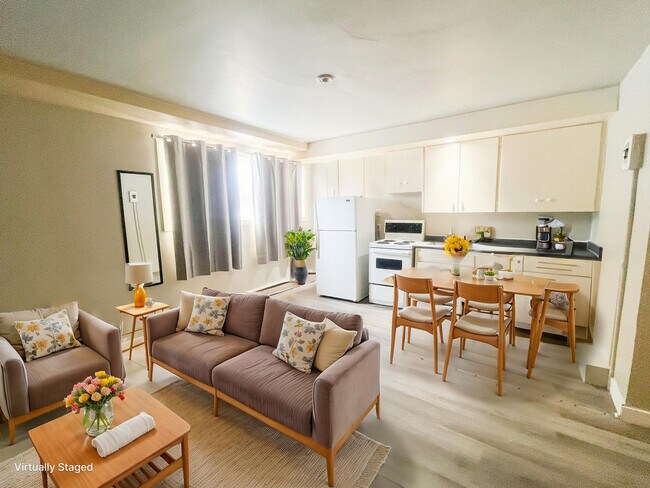 Photo - Carlson Apartments