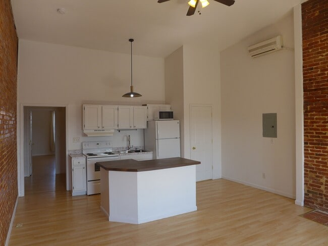 Photo - 1705 N Calvert St Unit 3A