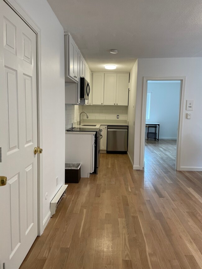 Photo - 200 Kelton St Unit A3-3