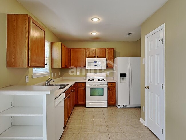 Photo - 225 Chilmark Ridge Dr