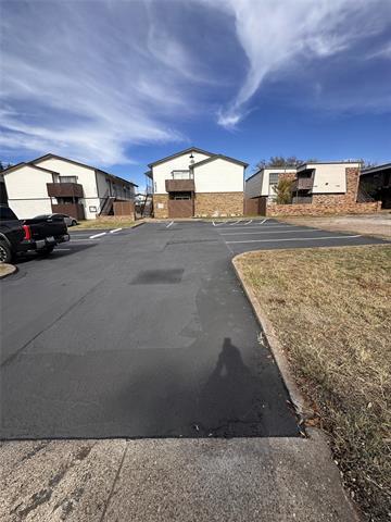 Building Photo - 4824 Wellesley Ave Unit D